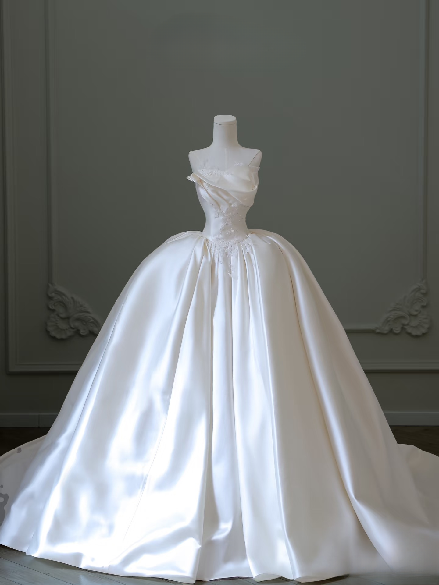 Elegant Ball Gown Strapless Satin Tulle White Long Wedding Dress Fairy Formal Wedding Dresses Bride Gown AU103
