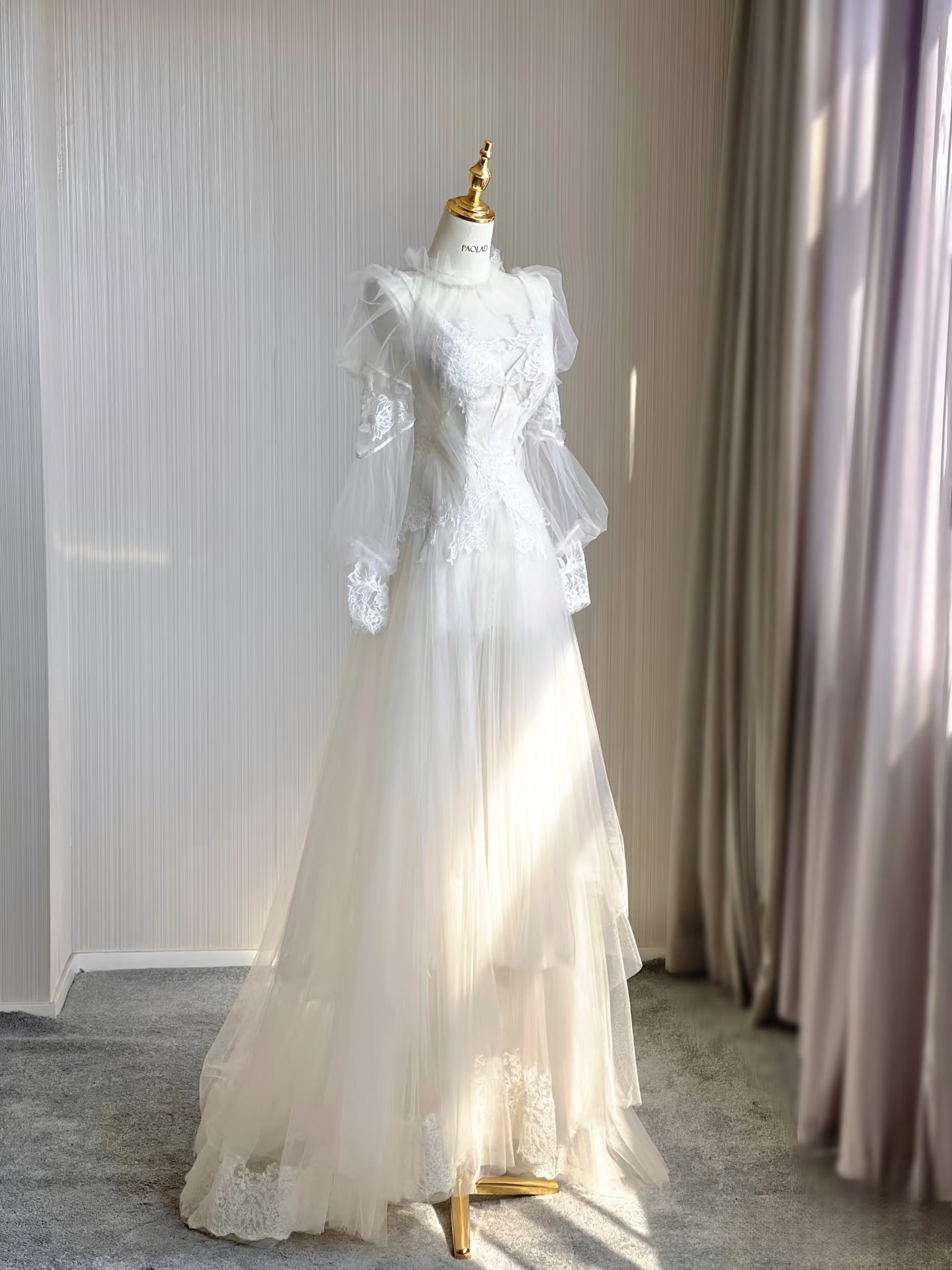 Dreamy A Line V Neck Tulle Lace White Lace Wedding Dress Fairy Formal Wedding Dresses AU126