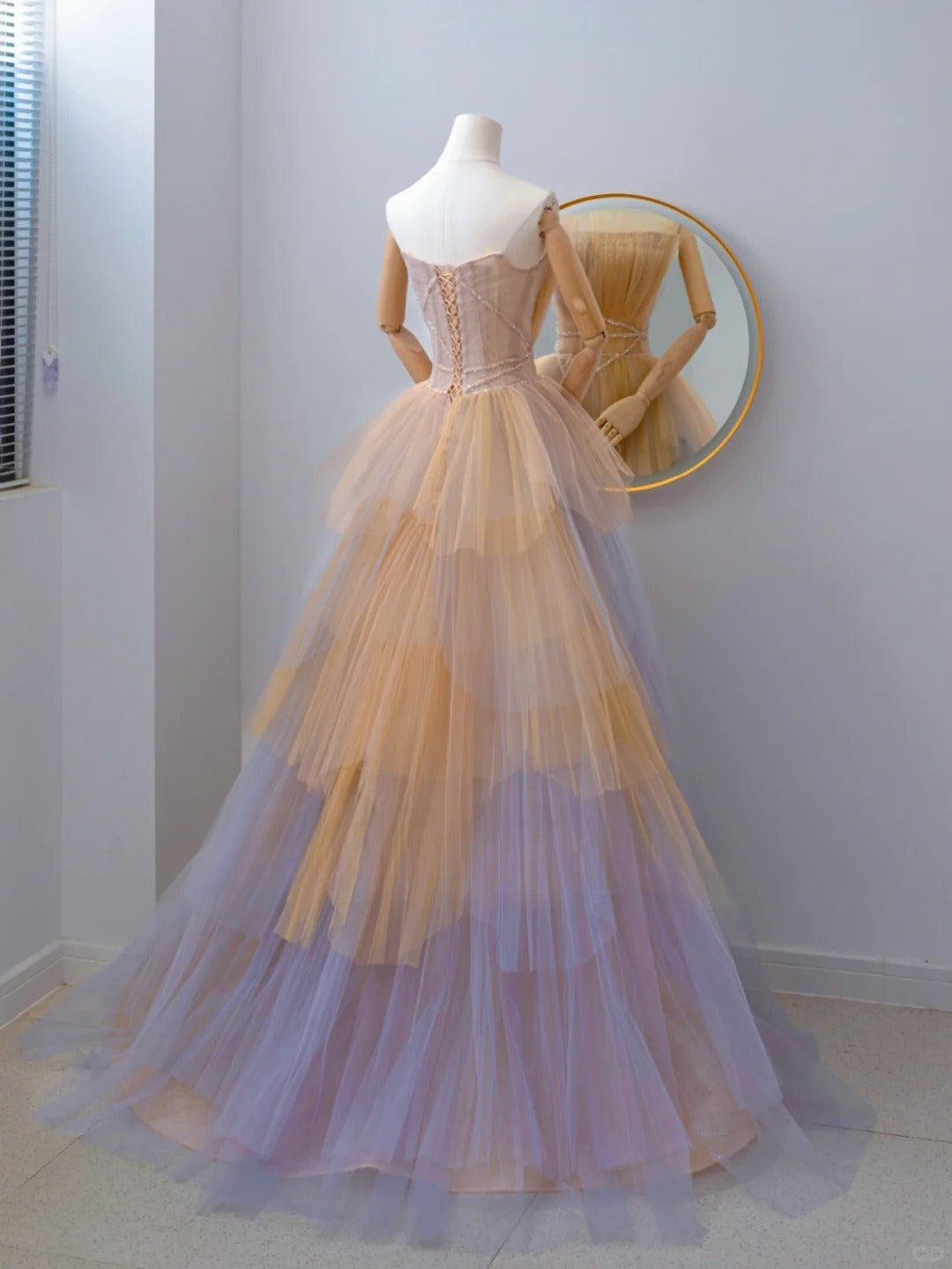 Charming Ball Gown Strapless Sleeveless Tulle Long Prom Dresses Formal Party Dress Prom Gown AU126