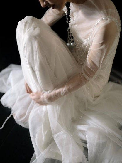 Dreamy Mermaid Tulle White Pearls White Wedding Dress Fairy Formal Wedding Dresses AU130