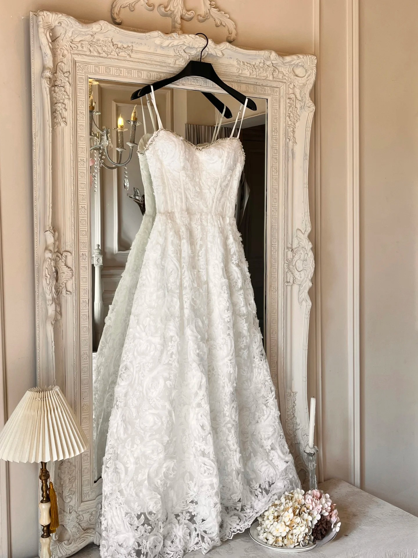 Vintage Prom Dresses A line Spaghetti Strap Sleeveless White Lace Prom Dress Inspiration Long Prom Dresses AU144