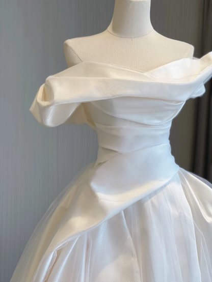 Dream Ball Gown Off The Shoulder Satin White Wedding Dress With Sleeves Fairytale Formal Wedding Dresses AU148