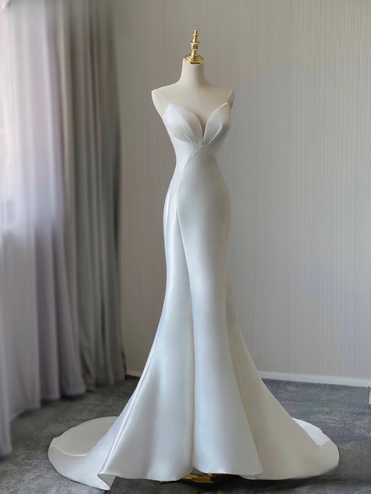 Simple Mermaid Sweetheart Sleeveless Satin White Wedding Dress Fairy Formal Brides Gown Wedding Dresses AU151