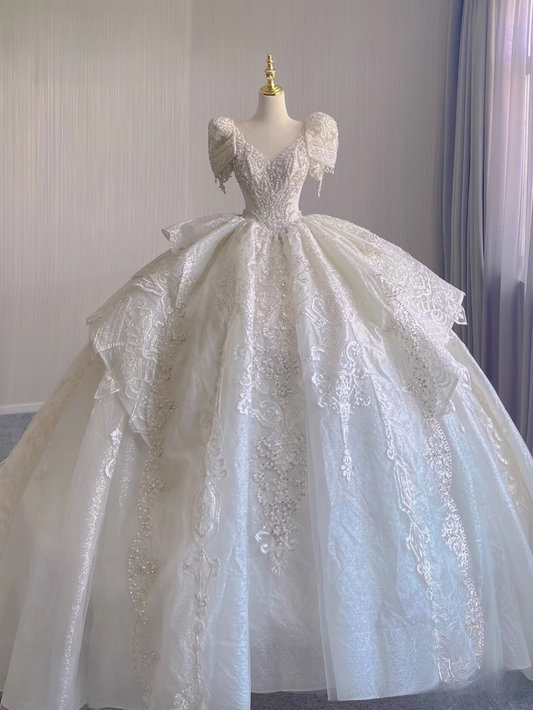 Dream Ball Gown V neck Short Sleeves White Lace Long Wedding Dress Fairytale Autumn Spring Wedding Dresses AU160