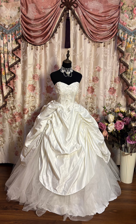 Retro Style Wedding Dresses Ball Gown Sweetheart Plus Size 1980s Vintage Long Wedding Dress Bride Gown AU170