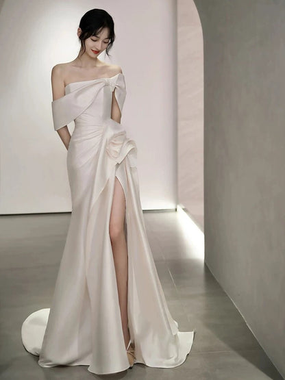 Dreamy Mermaid Off The Shoulder Satin Wedding Dress With Sleeves Fairytale Autumn Wedding Dresses AU179