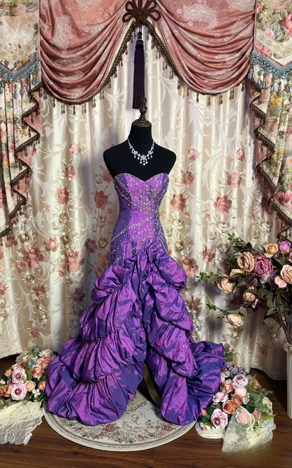 Vintage Ball Gown Sweetheart Grape With Layers Beads Sleeveless 90s Long Prom Dresses Prom Gowns AU180