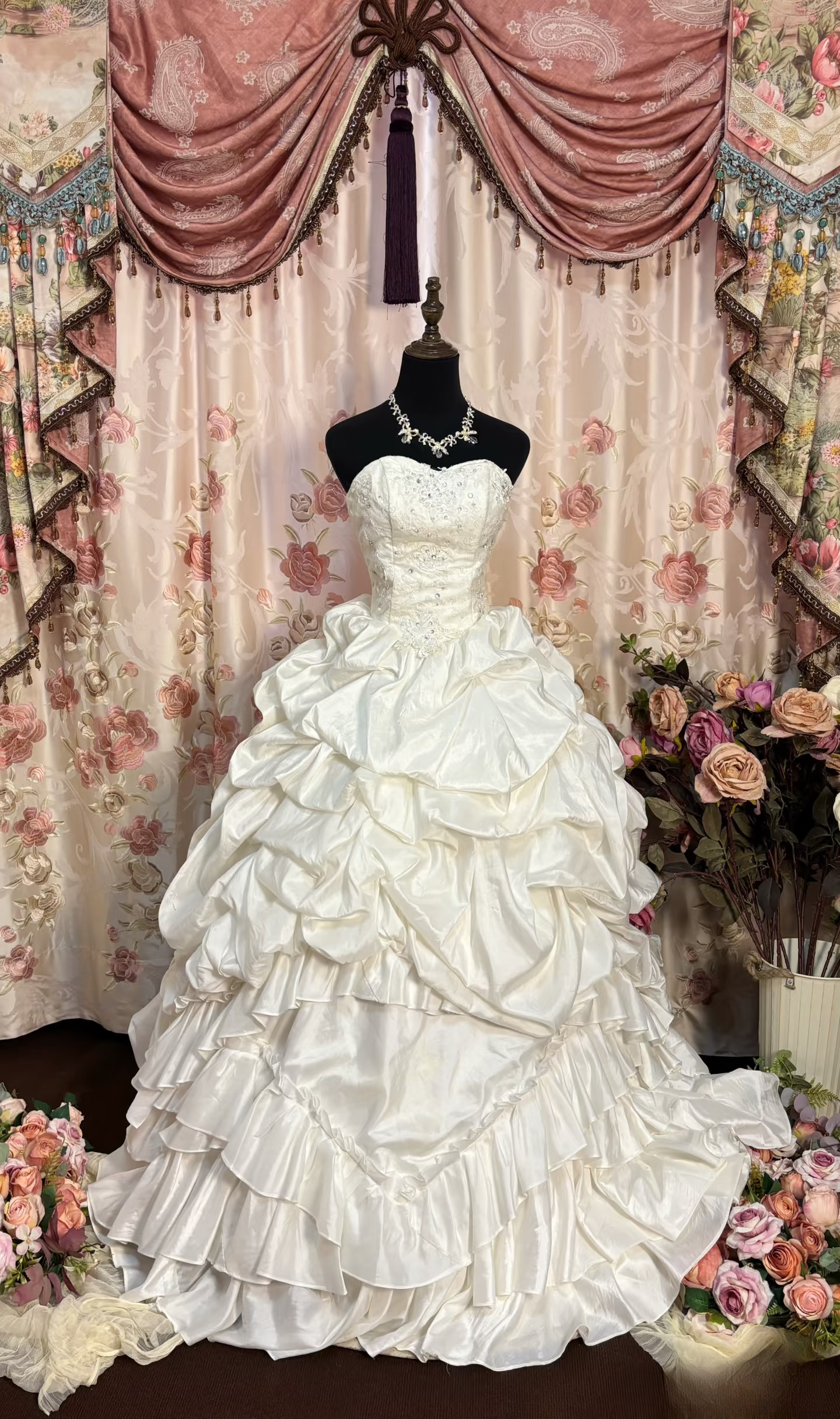 Retro Ball Gown Sweetheart 70s Fitted Corset Bride Gown Long Wedding Dresses Bride Dress AU188