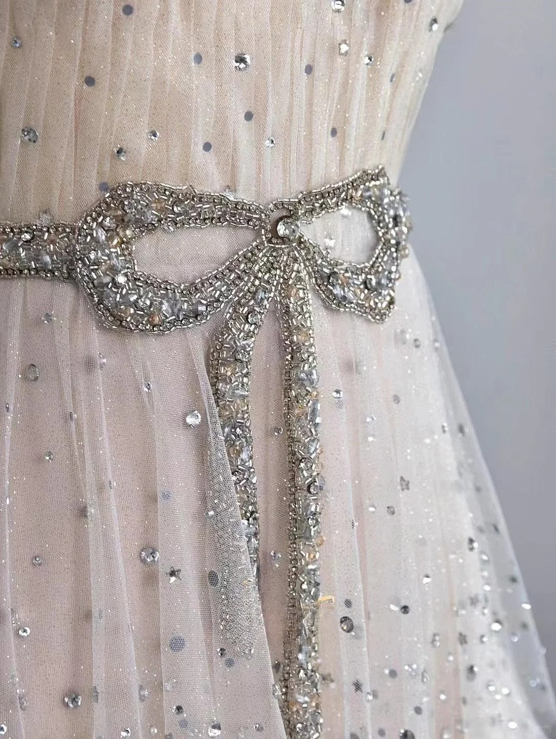 Sparkly A Line Scoop Champagne With Beading Tulle Prom Dresses Long Evening Party Formal Outfits RB6621