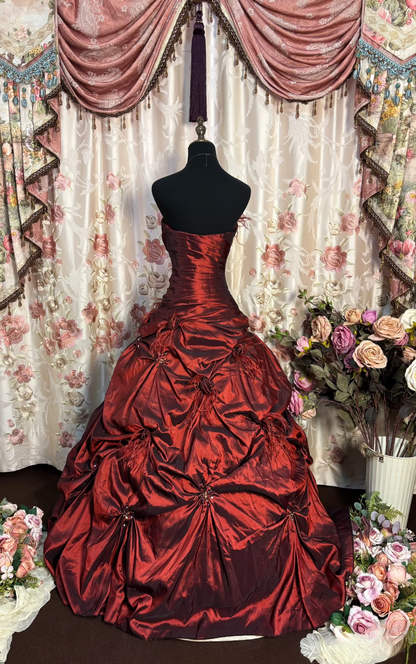 Retro Ball Gown Strapless Burgundy Taffeta With Feathers Long Prom Dresses 80s 70s Prom Gowns AU194