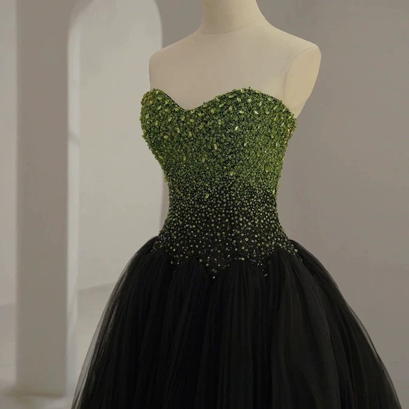 Sexy Ball Gown Sweetheart Black Tulle Green Beads Prom Dress Inspiration Long Party Formal Prom Dresses AU207