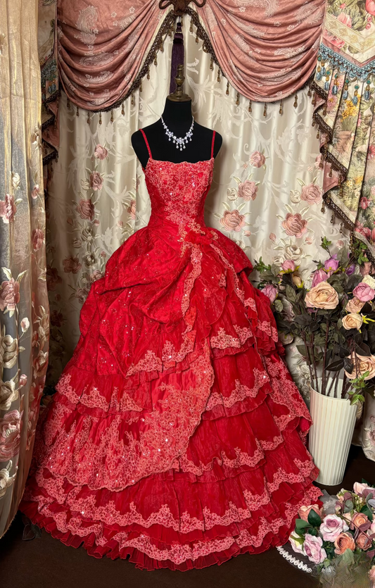 Vintage Ball Gown Spaghetti Strap Red Beaded Long Quinceanera Dress Sweet 15 Gown 16 Birthday Dresses AU212