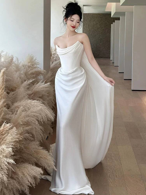 Modest Mermaid Strapless Satin White Wedding Dress Long Fairytale Autumn Wedding Dresses AU234