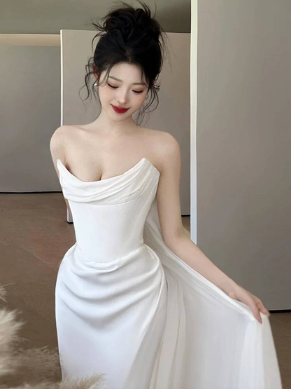 Modest Mermaid Strapless Satin White Wedding Dress Long Fairytale Autumn Wedding Dresses AU234