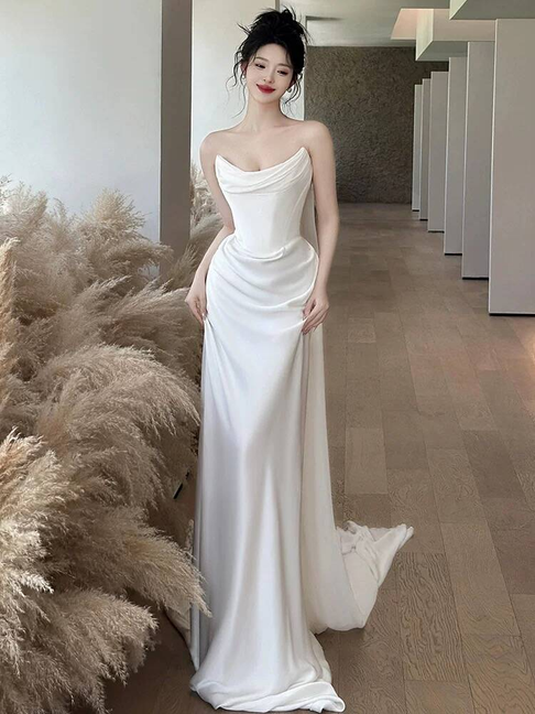 Modest Mermaid Strapless Satin White Wedding Dress Long Fairytale Autumn Wedding Dresses AU234