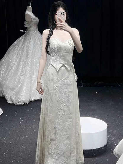Modest A Line Sweetheart Ivory Satin Wedding Dress Long Fairytale Autumn Vintage Wedding Dresses AU240