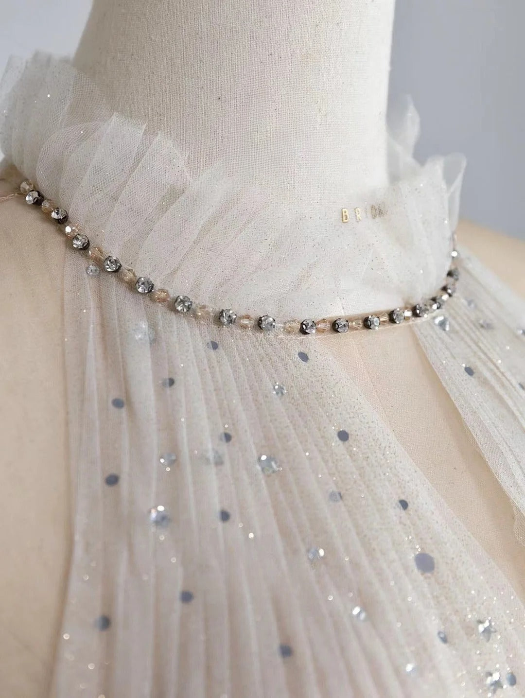 Sparkly A Line Scoop Champagne With Beading Tulle Prom Dresses Long Evening Party Formal Outfits RB6621
