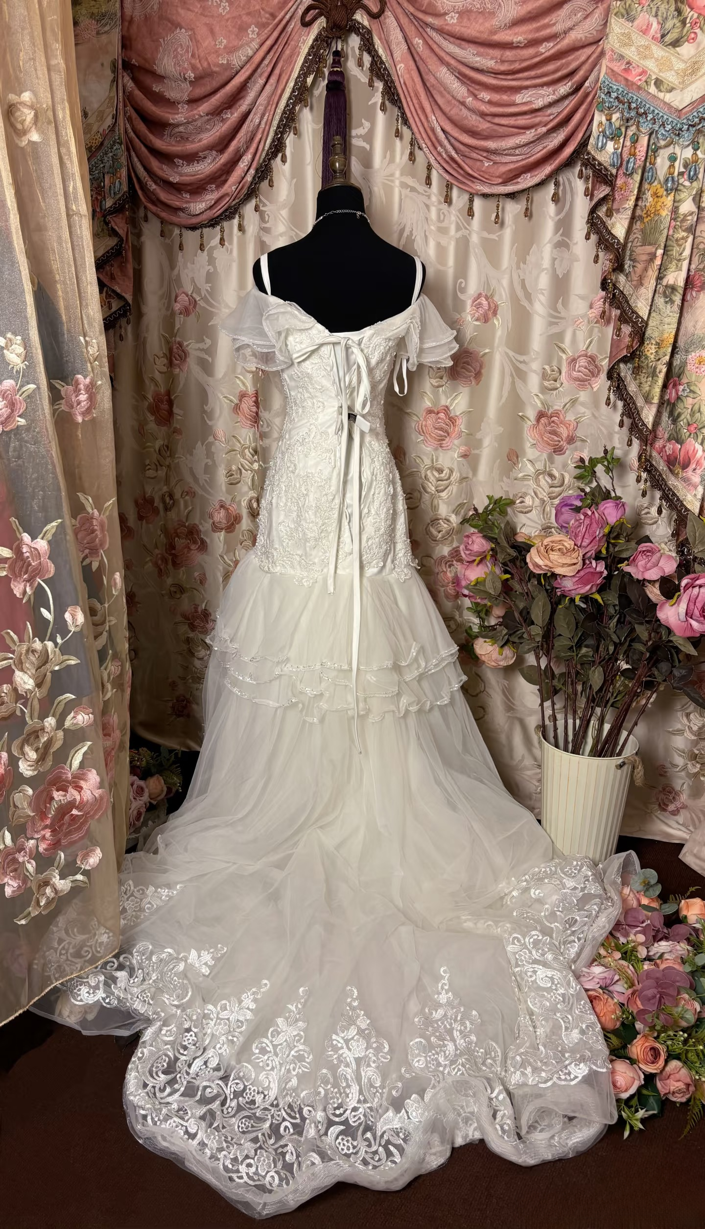 Retro Mermaid Spaghetti Strap Lace 60s White Fitted Corset Bride Gown Long Wedding Dresses AU256