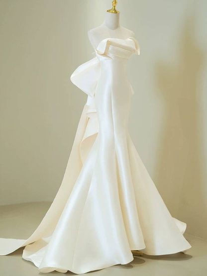 Timeless Mermaid Sweetheart White Satin Wedding Dress Long Fairytale Autumn Vintage Wedding Dresses AU258
