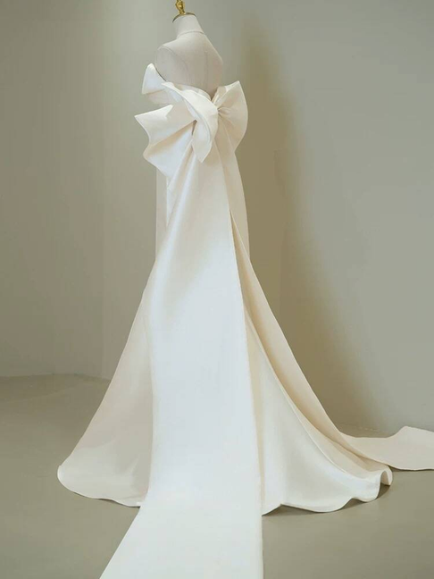 Timeless Mermaid Sweetheart White Satin Wedding Dress Long Fairytale Autumn Vintage Wedding Dresses AU258