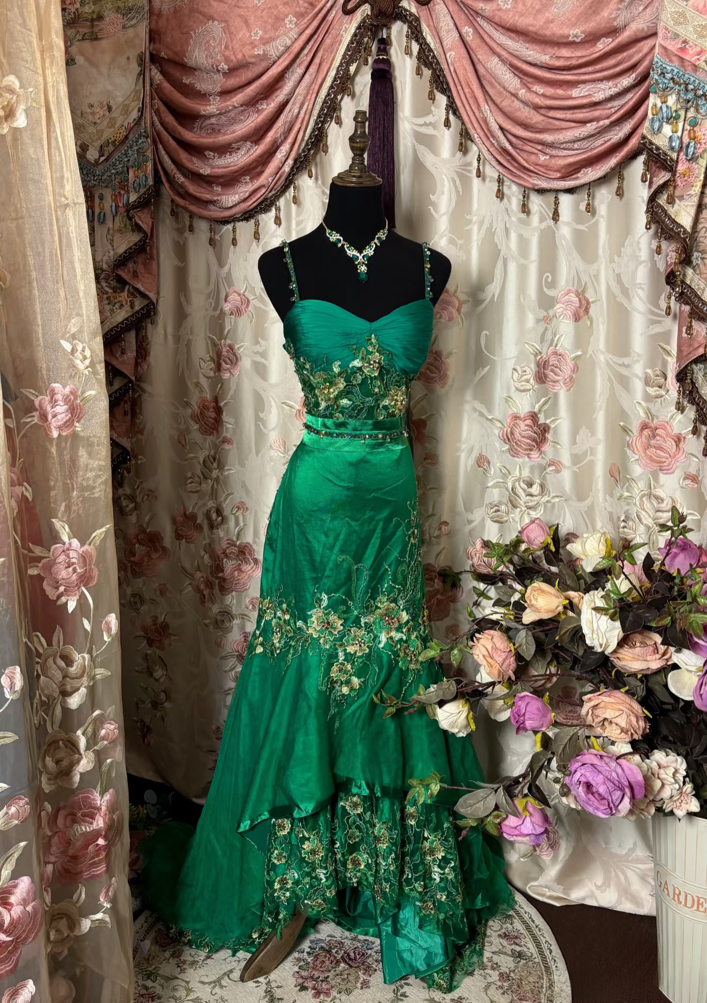 Vintage Mermaid Spaghetti Strap Green Tulle With Beads Gem Long Prom Dresses Formal Party Teens Evening Gowns AU271
