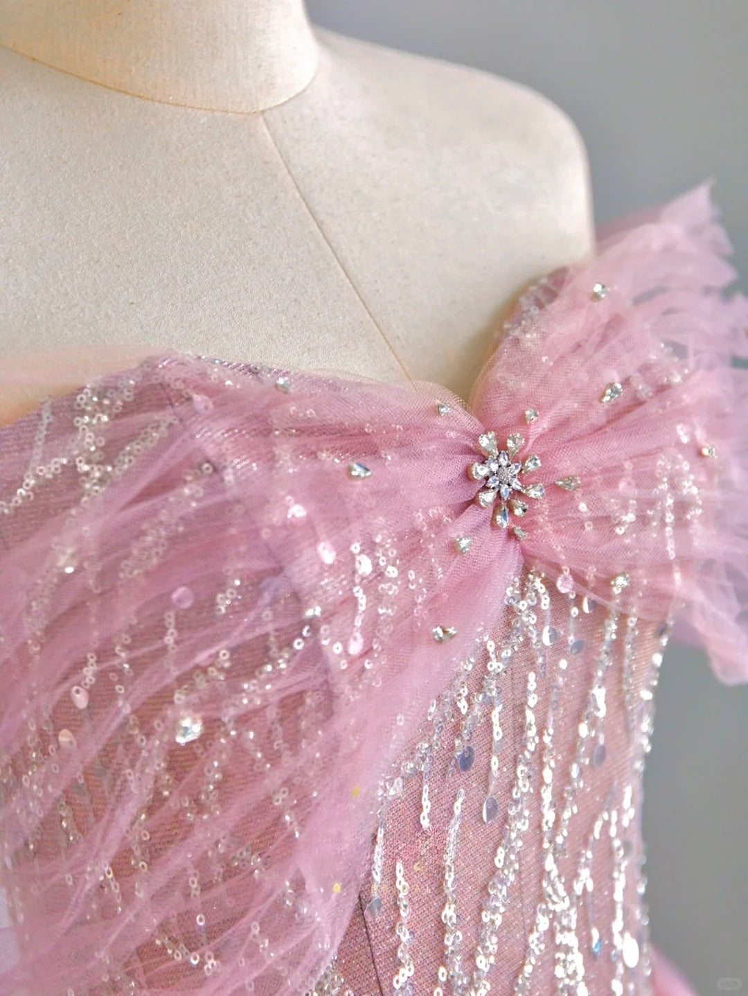 Sparkly A line Off The Shoulder Pink With Train Prom Dresses Long Evening Party Formal Outfits RB6658