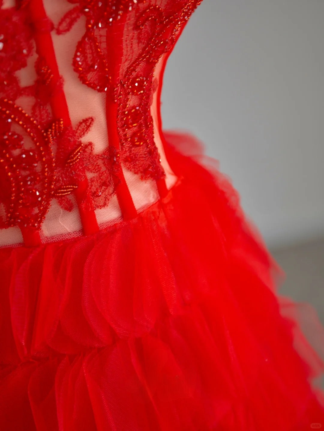 Pretty Ball Gown Spaghetti Strap Red Tulle Prom Dresses Long Evening Party Formal Outfits RB6660