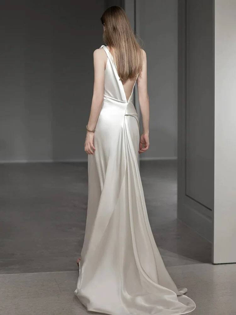 Modest Mermaid Straps White Backless Satin Wedding Dress Long Fairytale Autumn Wedding Dresses AU306