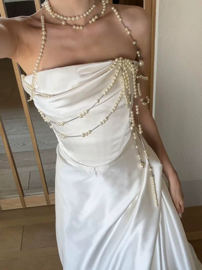 Modest A Line Strapless Sleeveless White Satin Wedding Dress Long Fairytale Autumn Wedding Dresses AU314