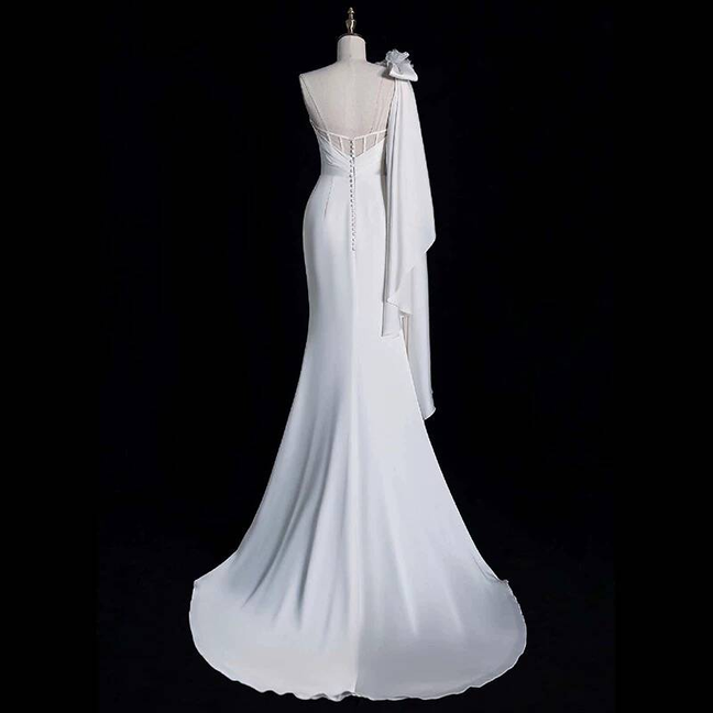 Modest Mermaid One Shoulder White Wedding Dress Styles Long Fairytale Brides Gowns Wedding Dresses Ideas AU317