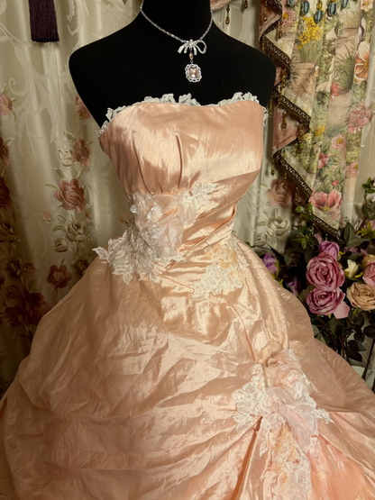 Noble Ball Gown Strapless Blush Pink Taffeta With Lace Ruched Ruffles Long Quinceanera Dresses Sweet 15 16 Birthday Gown AU326