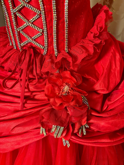 Princess Ball Gown Strapless Red Tulle With Ruffles Ruched Long Aesthetic Quinceanera Dresses Sweet 15 16 Birthday Gown AU335