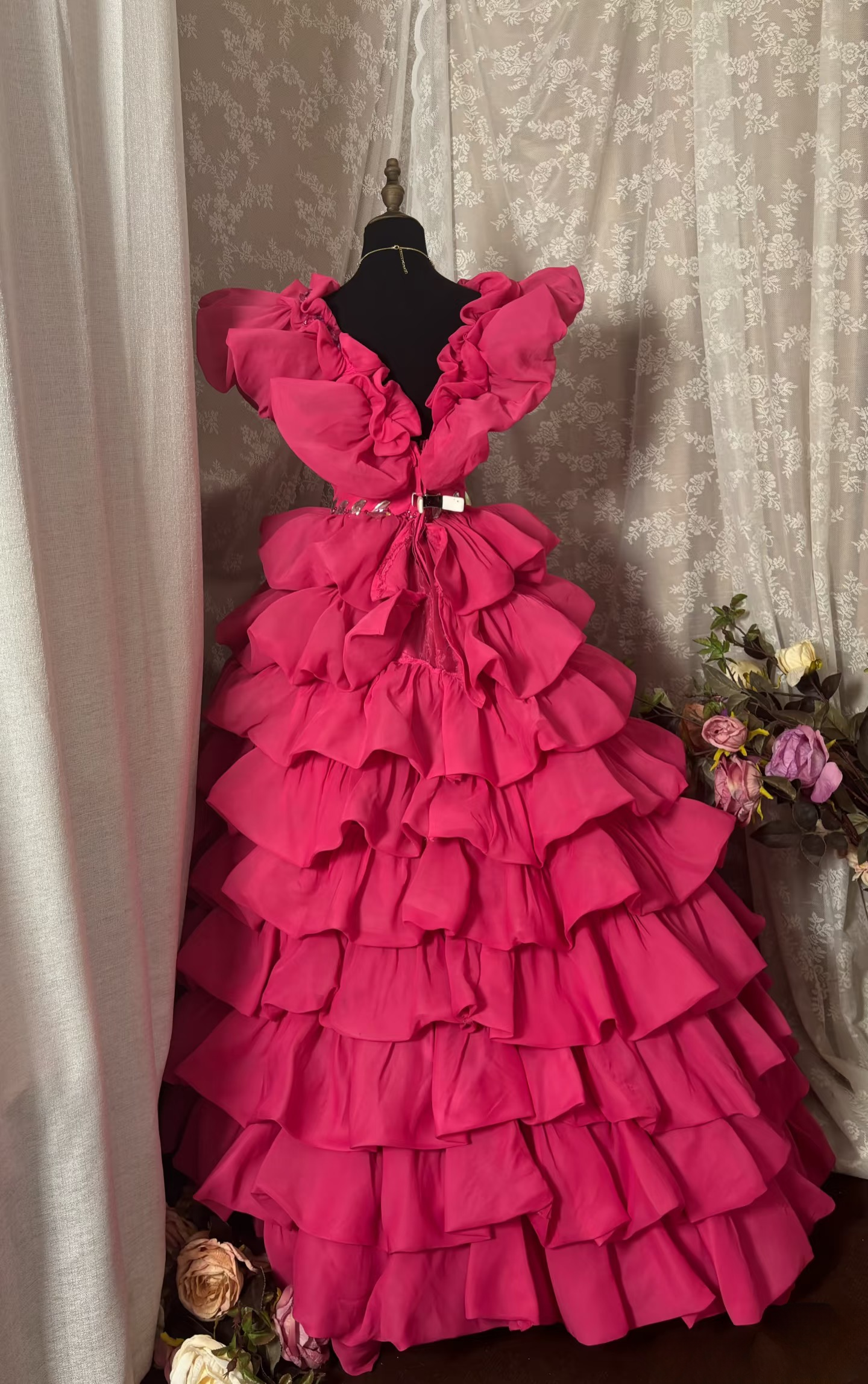 Princess Ball Gown V Neck Hot Pink With Ruffles Ruched Long Aesthetic Quinceanera Dresses Sweet 15 16 Birthday Gown AU337