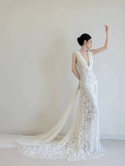 Simple Elegant Mermaid V Neck Lace Wedding Gown Long Fairytale Autumn Wedding Dresses AU344