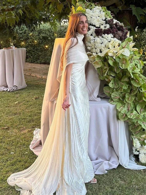 Modest Sheath Spaghetti Straps Sleeveless White Wedding Dress Brides Dresses Fairytale Wedding Gown AU343