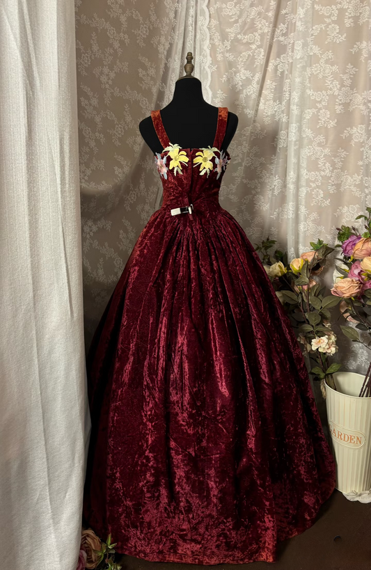 Princess Ball Gown Straps Burgundy Velvet With Lace Appliqued Long Aesthetic Quinceanera Dresses Sweet 15 16 Birthday Gown AU355