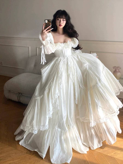 Retro Ball Gown Square Neck Long Sleeves Lace White Wedding Dress French Brides Dresses Fairytale Wedding Gown AU358