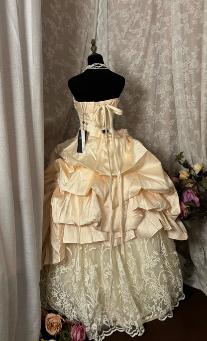 Vintage Elegant Ball Gown Strapless Sleeveless Lace 60s Ivory Multi Layers Long Bride Dress Long Bride Dress Classy Wedding Dresses AU358