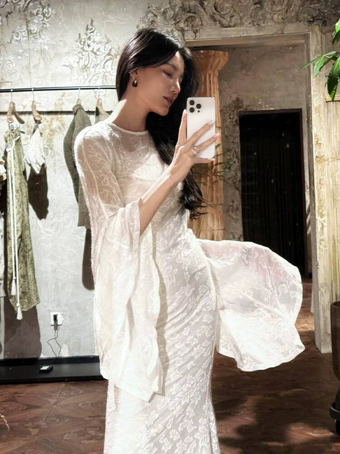 Vintage Mermaid Scoop Lace White Wedding Gown Long Sleeves Fairytale Bride Gown Wedding Dresses AU366