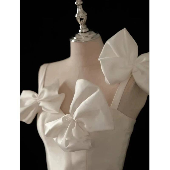 Cute A line Spaghetti Straps White Short 16th Birthday Dress Homecoming Dresses Cocktail Gown AU385