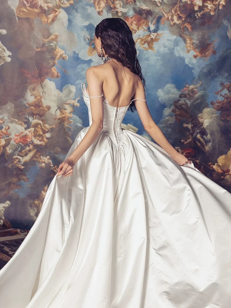 Sexy Sheath Sweetheart Lace White Satin With Pearls Beads Long Bride Dress Long Bride Dress Classy Wedding Dresses AU396