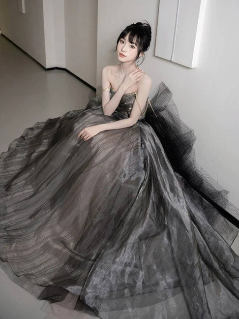 Cute Ball Gown Spaghetti Straps Black Tulle Long Quinceanera Dress Quinceanera Dresses Sweet 15 16 Dress AU401