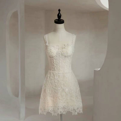 Romantic Sheath Spaghetti Straps Lace White Wedding Gown Fairytale Bride Gown Wedding Dresses AU453