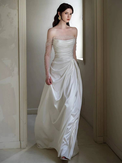 Simple Sheath Strapless Satin White Wedding Gown Fairytale Bride Gown Wedding Dresses AU463