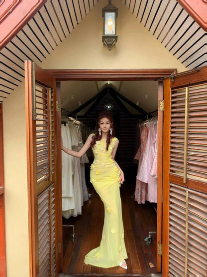 Elegant Mermaid Scoop Neck Yellow Lace Satin Prom Dresses Party Dress 16th Birthday Outfits Senior Graduation Dress AU481