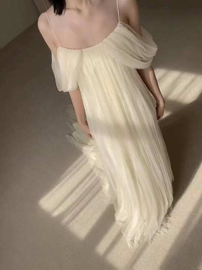 Timeless A line Spaghetti Straps Tulle Ivory Wedding Dress Fairytale Wedding Dresses AU484