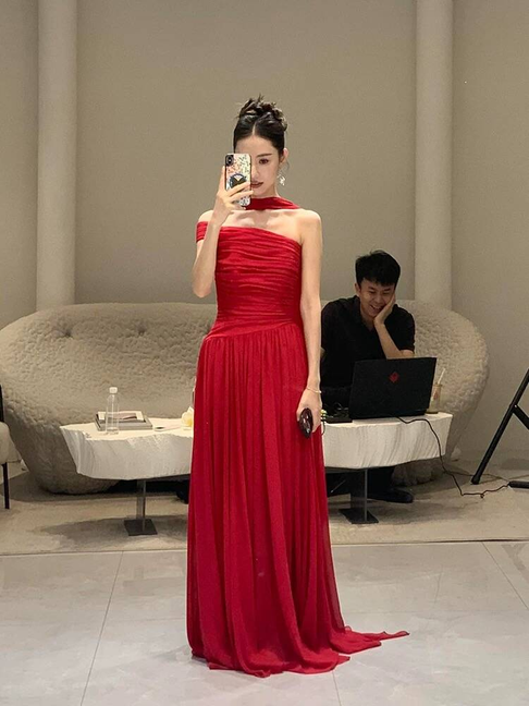 Vintage A line One Shoulder Red Chiffon Long Prom Dresses Party Dress 16th Birthday Outfits Senior Graduation Dress AU507