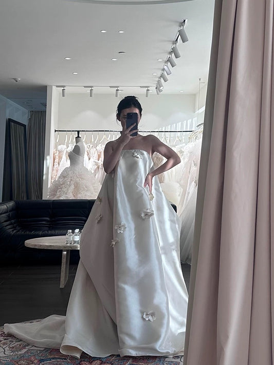 Cute A line Strapless White Flowers Satin Wedding Dress Bride Gown Princess Wedding Dresses AU518