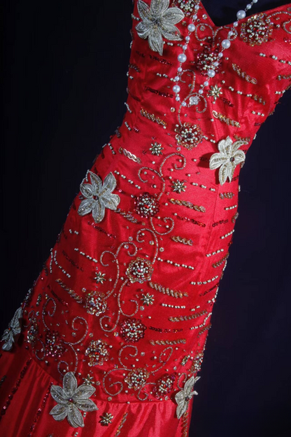 Retro Mermaid V Neck Silver Beads Red Satin Long Prom Dresses Party Dress Princess Graduation Outfits For Women AU571