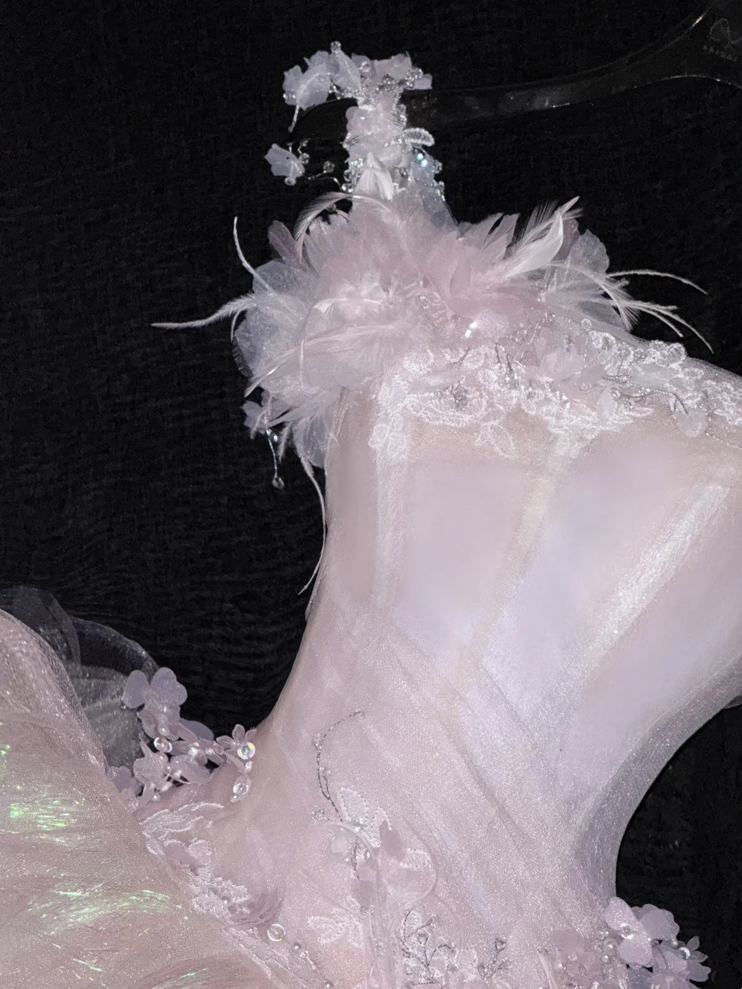 Modest Prom Dresses Ball Gown Strap With Flowers Tulle Vintage Fashion Long Prom Dresses Party Gowns AU609